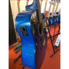 JUMBO SIZE SEMI ACOUSTIC GUITAR