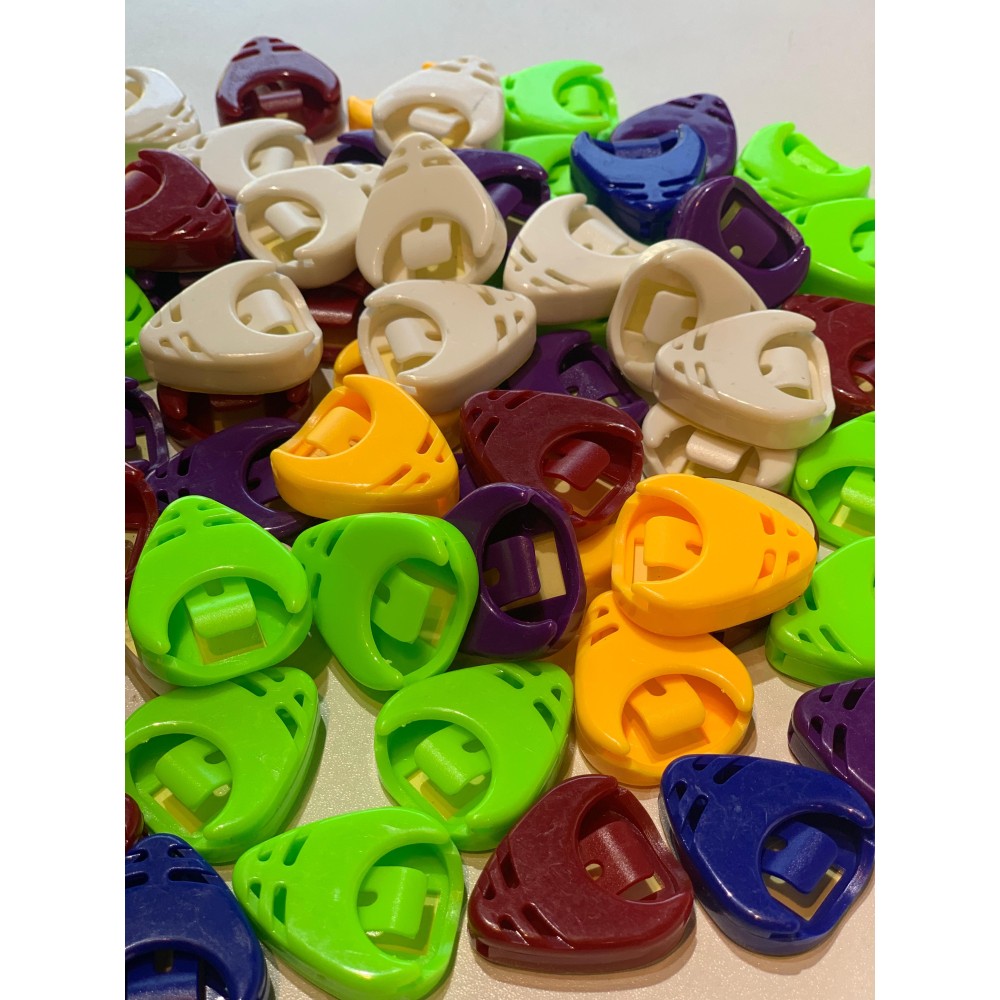 Pick holder